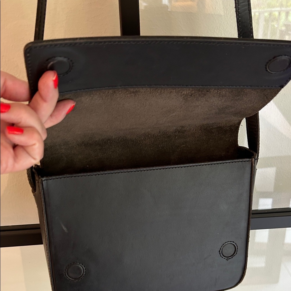 Nisolo Black Crossbody Bag - Picture 9 of 10